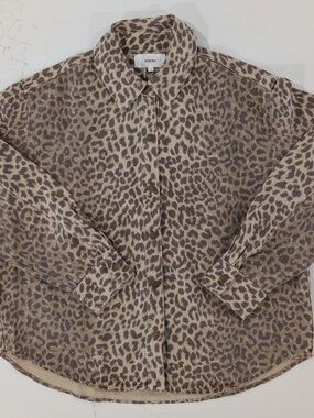 Xirena Gia Shirt Sable Leopard Print Denim NWT Small Snap Button Relaxed Cotton